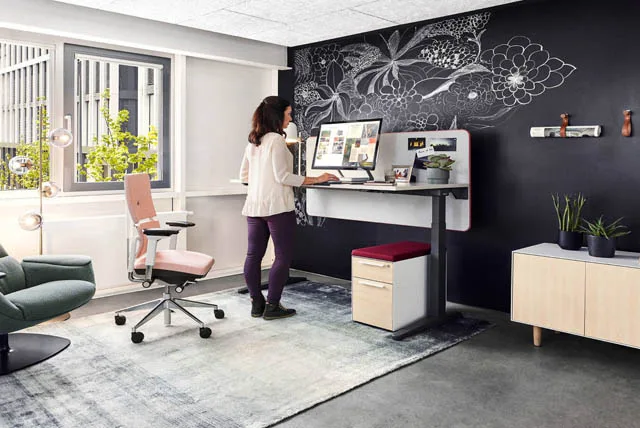Moderne Schreibtische von Reiss