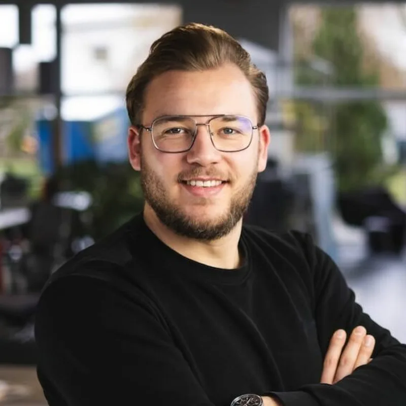 Philip Hürter, Geschäftsführer von Büro-Creativ