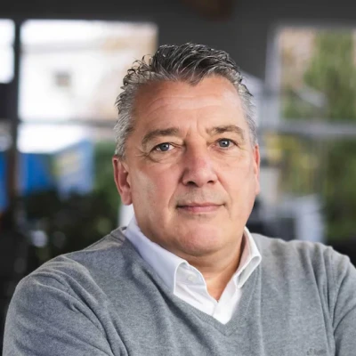 Portrait von Thomas Hürter, Inhaber von Büro-Creativ GmbH